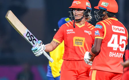 WPL 2026: वडोदरा में गुजरात जायंट्स का तूफान, यूपी वॉरियर्स को 45 रनों से रौंदा; सोफी डिवाइन और राजेश्वरी गायकवाड़ चमकीं