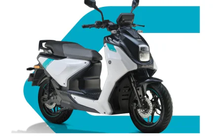 Yamaha EC-06 इलेक्ट्रिक स्कूटर बोल्ड और मॉडर्न डिजाइन के साथ हुआ लॉन्च