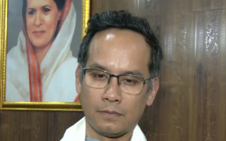 "तक्षशिला जाना गुनाह नहीं": पाकिस्तान कनेक्शन के आरोपों पर गौरव गोगोई का हिमंता सरमा को करारा जवाब; जमीन विवाद पर घेरा