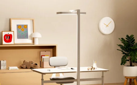 Mijia Vertical Study Lamp 2 आई प्रोटेक्शन के साथ हुआ लॉन्च जानें कीमत