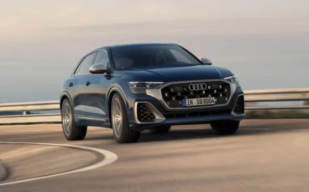 Audi SQ8 SUV लग्जरी एसयूवी स्मार्ट गैजेट्स और फुली लोडेड वैरिएंट के साथ हुई लॉन्च