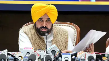पंजाब में 'स्वास्थ्य क्रांति': मुख्यमंत्री सेहत योजना के तहत 35 लाख कार्ड जारी; 19,000 आशा कार्यकर्ताओं ने संभाली कमान