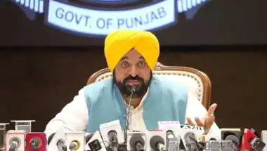 पंजाब में ED की रेड पर छिड़ा सियासी घमासान: सीएम मान ने केंद्र को घेरा, बोले 'विपक्ष को डराने के लिए एजेंसियों का हो रहा दुरुपयोग'