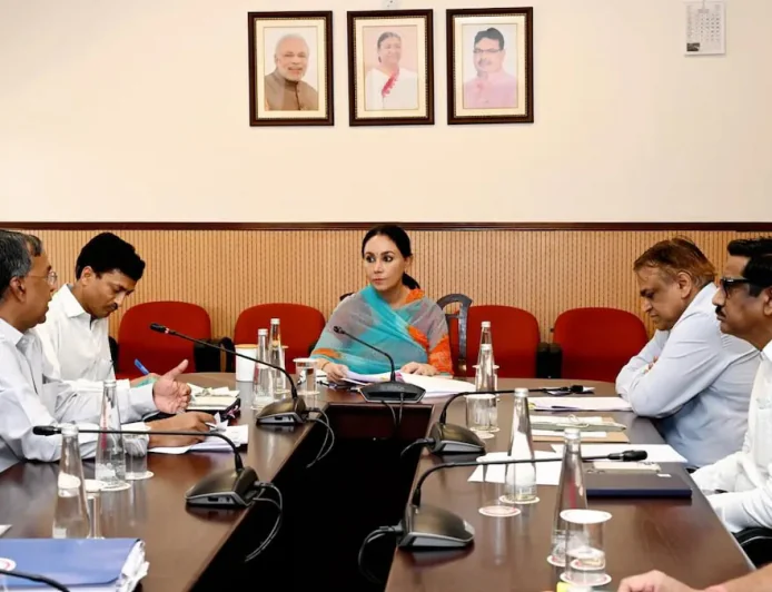 राजस्थान के दूरदराज गांवों को पक्की सड़कों से जोड़ने की तैयारी, डिप्टी सीएम ने अधिकारियों को दिए निर्देश