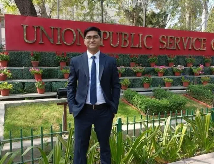 घोड़ासहन के संजीव ने यूपीएससी में हासिल किया 583वां रैंक, पिता चलाते हैं परचून की दुकान