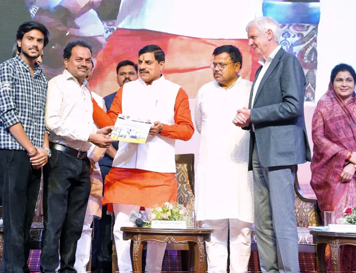 मध्य प्रदेश में शुरू हुई 'सूर्य मित्र कृषि फीडर योजना', किसान अब 25 साल तक सरकार को बेच सकेंगे बिजली