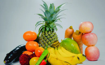 आप भी लाना चाहते है फेस पर ग्लो तो करें इन फलों का सेवन फायदे जान चौंक जाएंगे