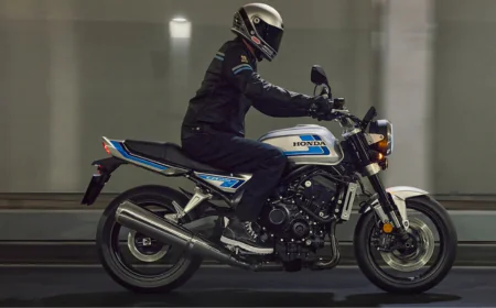 2026 होंडा CB1000F में पुरानी स्टाइल में मिलेंगे नए लेवल के फीचर्स और मॉडर्न टेक्नोलॉजी