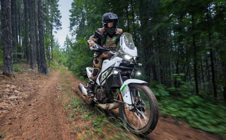 Kawasaki KLE500 2026 एडवेंचर बाइक 2026 में होगी भारत में लॉन्च जानें फीचर्स और कीमत