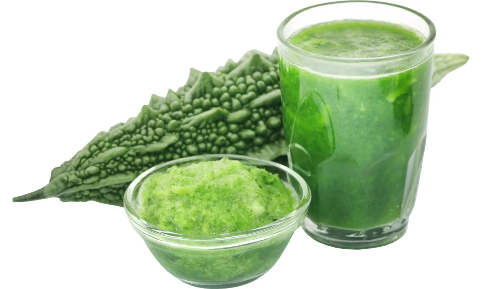 करेले का जूस है पोषक तत्वों से भरपूर जानें इसे पीने के फायदे और रखी जानें वाली सावधानियां