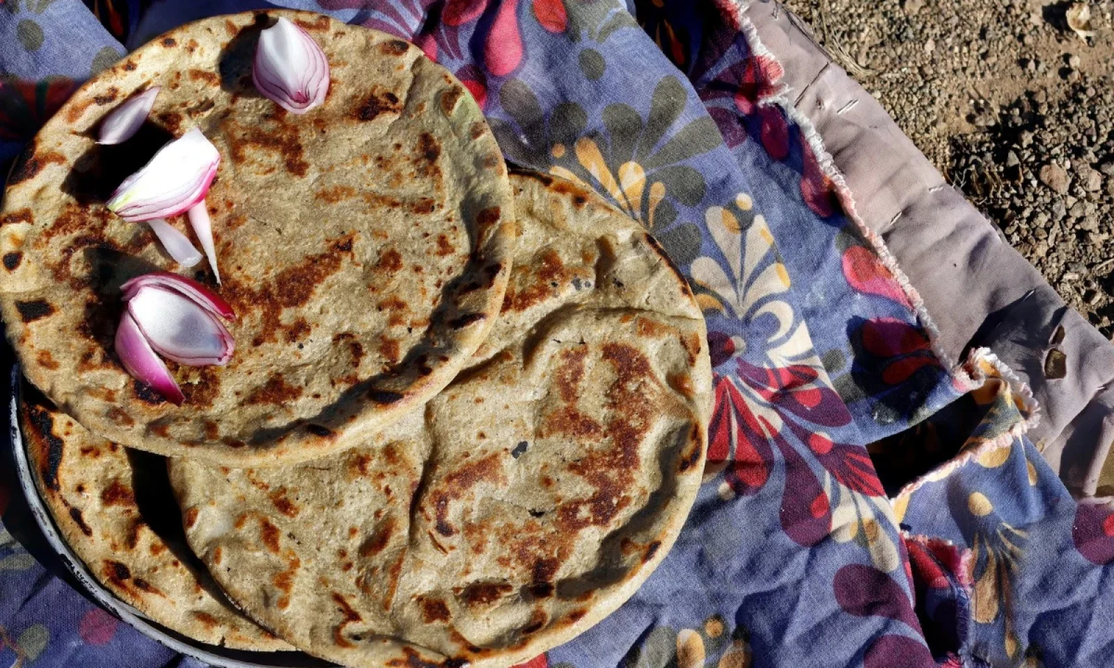 सर्दियों में बाजरे की रोटी खाने के जबरदस्त फायदे सुन रह जाएंगे हैरान जानें डिटेल्स में