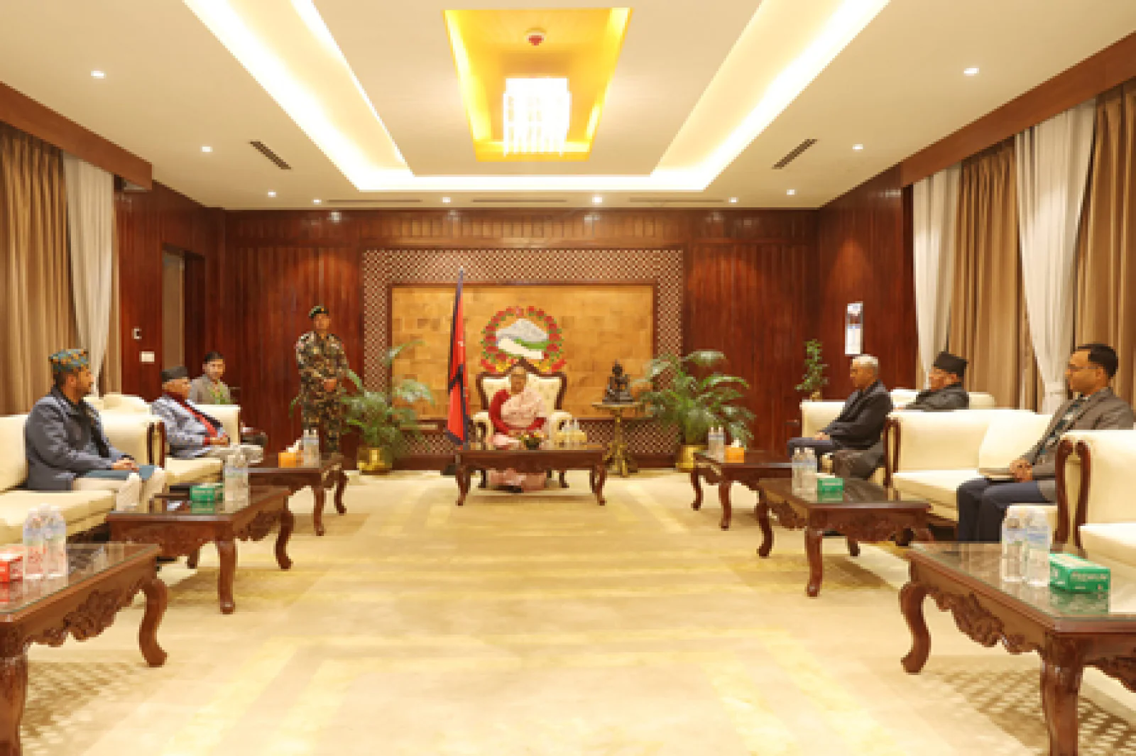 नेपाल में चुनाव से पहले बड़ी राजनीतिक बैठक, पीएम सुशीला कार्की ने शीर्ष नेताओं से की बातचीत