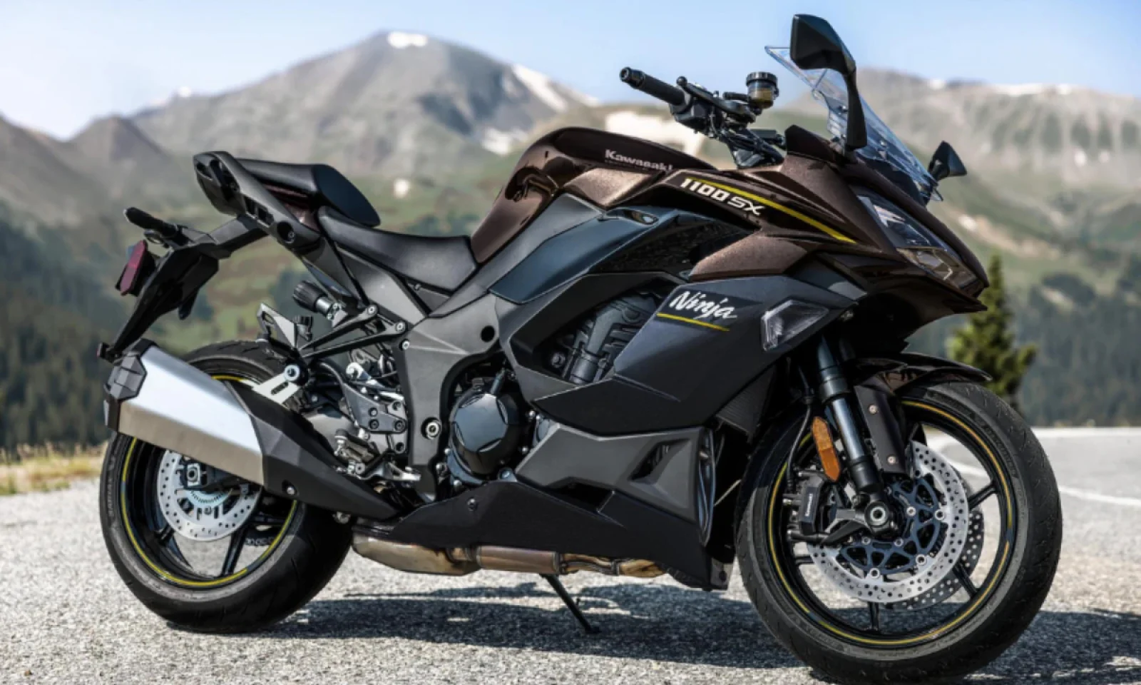 2026 Kawasaki Ninja 1100SX स्पोर्ट्स बाइक हुई लॉन्च बुकिंग हुई शुरू