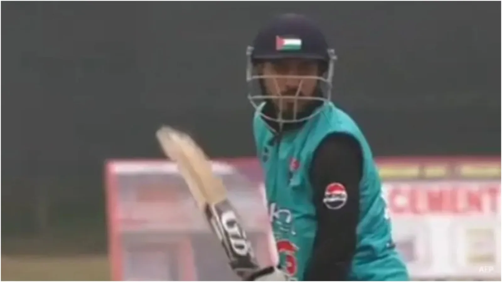 जम्मू में क्रिकेट मैच के दौरान फिलिस्तीन झंडा विवाद, स्थानीय क्रिकेटर को पुलिस का समन