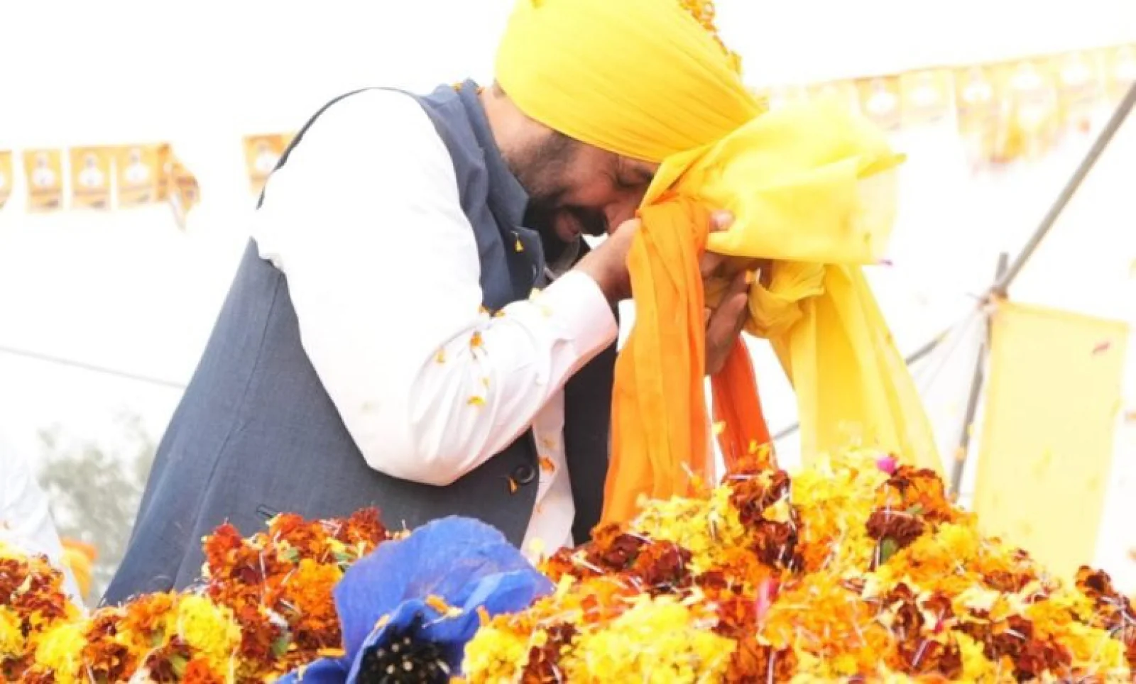 Bhagwant Mann at Akal Takht: 'CM के रूप में नहीं, विनम्र सिख बनकर नंगे पांव जाऊंगा', अकाल तख्त के आदेश पर भगवंत मान का बड़ा बयान