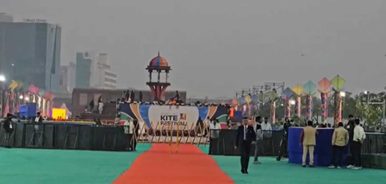 International Kite Festival 2026: साबरमती रिवरफ्रंट पर आज पतंगों का मेला, पीएम मोदी करेंगे उद्घाटन; जर्मनी के चांसलर होंगे मुख्य अतिथि