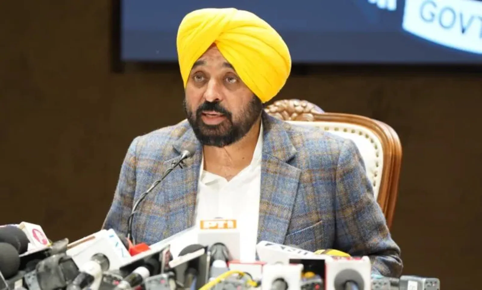 पंजाब में इतिहास का सबसे बड़ा सड़क निर्माण अभियान: CM भगवंत मान ने 44,920 किमी सड़कों के निर्माण का लक्ष्य घोषित किया