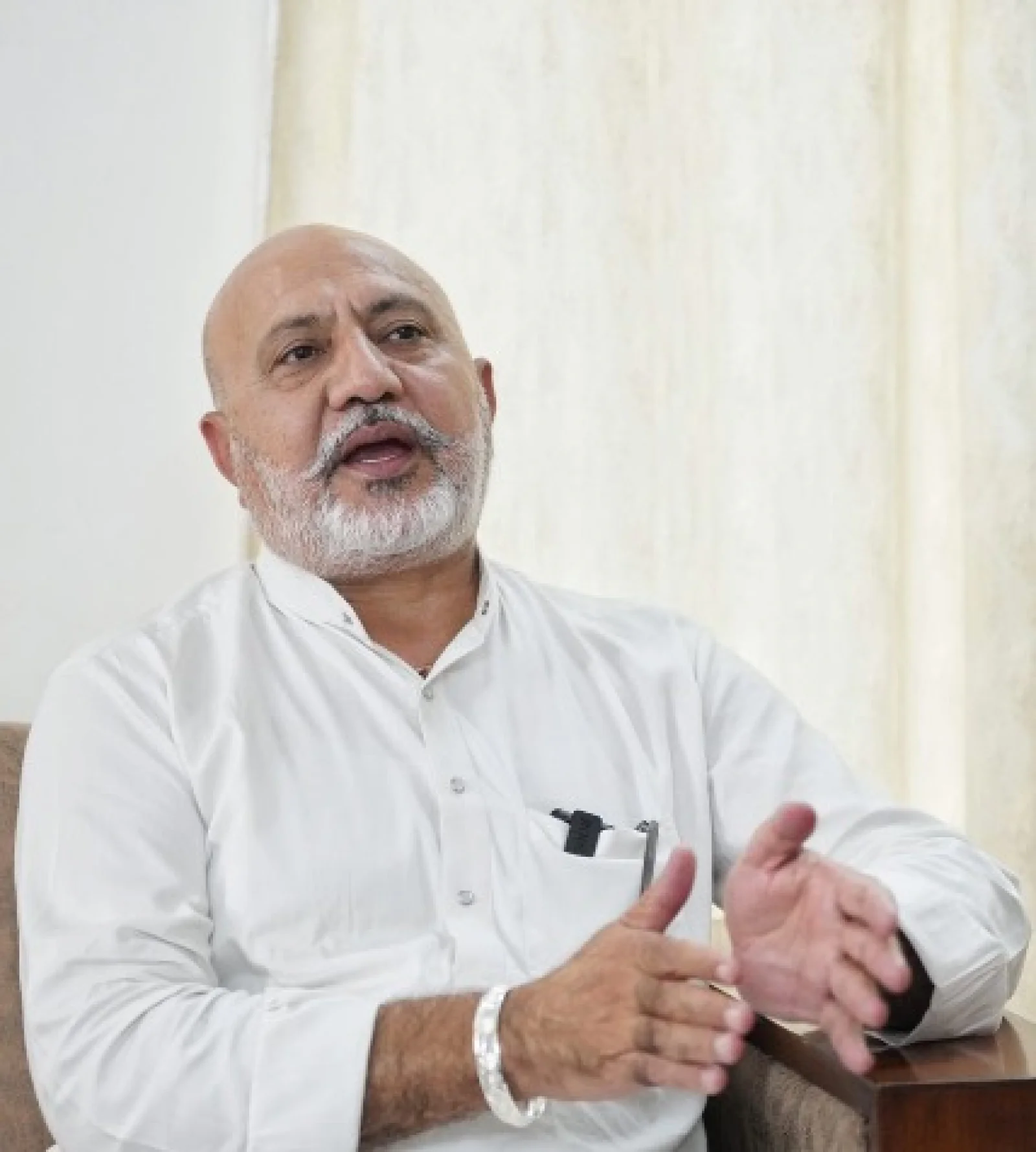 'बख्शे नहीं जाएंगे अपराधी', बलतेज पन्नू की गैंगस्टरों को खुली चेतावनी; छत्तीसगढ़ से बंगाल तक पंजाब पुलिस का 'हंट' जारी