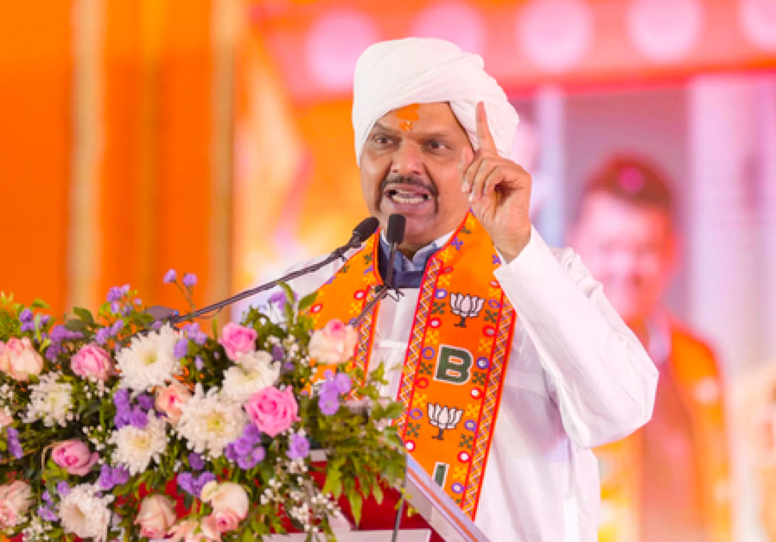 बीएमसी चुनाव: मुंबई में फडणवीस और ठाकरे बंधुओं के बीच मुकाबला, 1985 से बीएमसी पर शासन कर रही उद्धव की शिवसेना