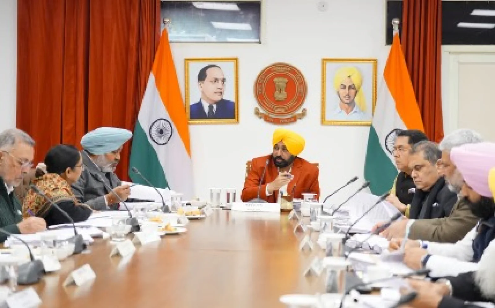 Punjab Cabinet Decisions: पंजाब के गन्ना किसानों को मिलेगी ₹68.50 की सीधी सब्सिडी, कैबिनेट ने 'सीएम दी योगशाला' के लिए 1000 नए पदों को दी मंजूरी