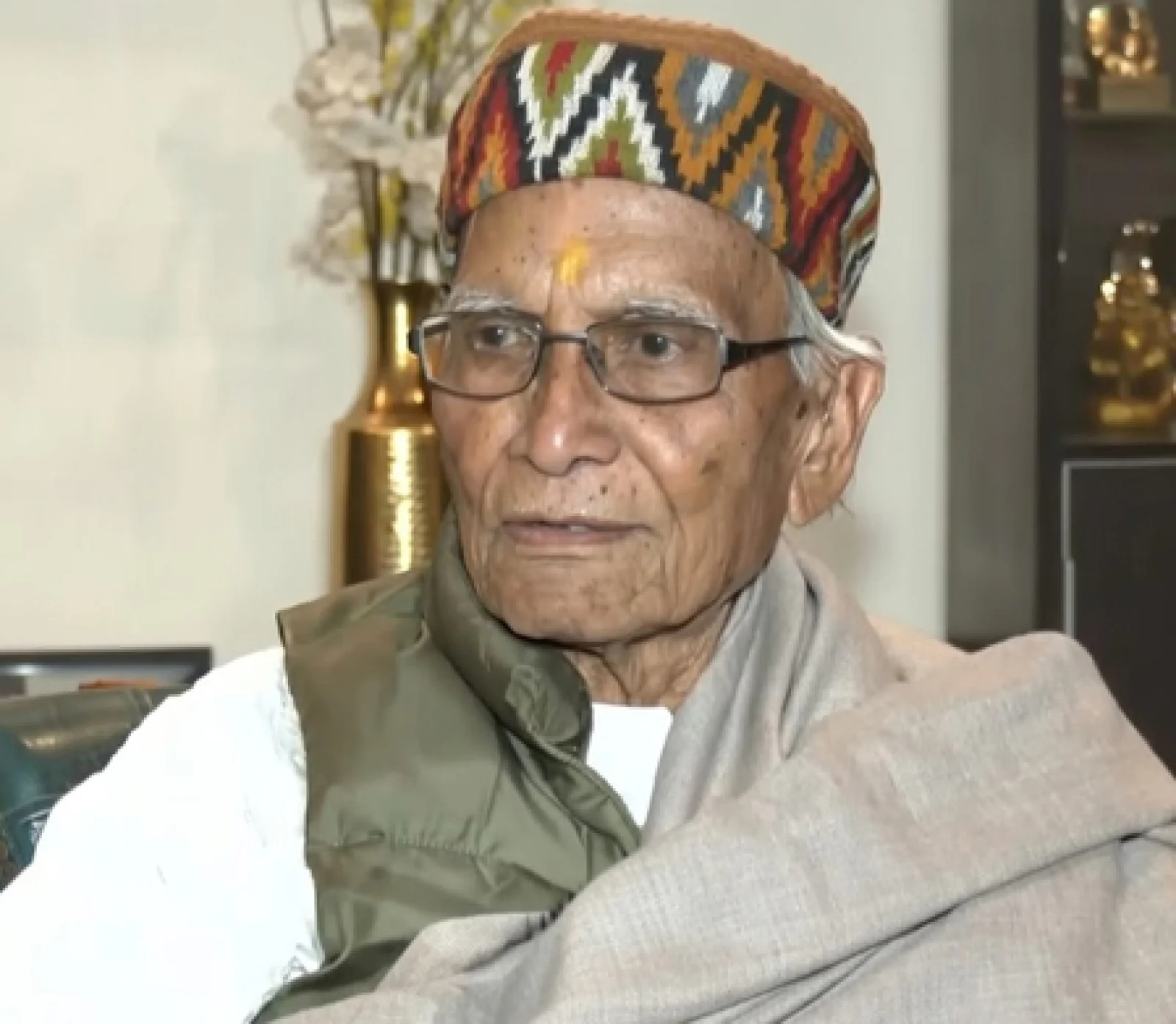 साहित्यकार कैलाश चंद्र पंत को पद्मश्री; अखबार के सपने से 'हिंदी भवन' की स्थापना तक, जानें संघर्ष और सफलता की कहानी