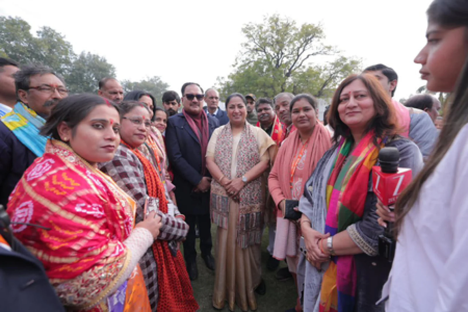 दिल्ली की झुग्गियों के लिए ₹700 करोड़ का बजट: CM रेखा गुप्ता का बड़ा ऐलान, 'कांग्रेस-AAP ने सिर्फ वोट बैंक समझा'