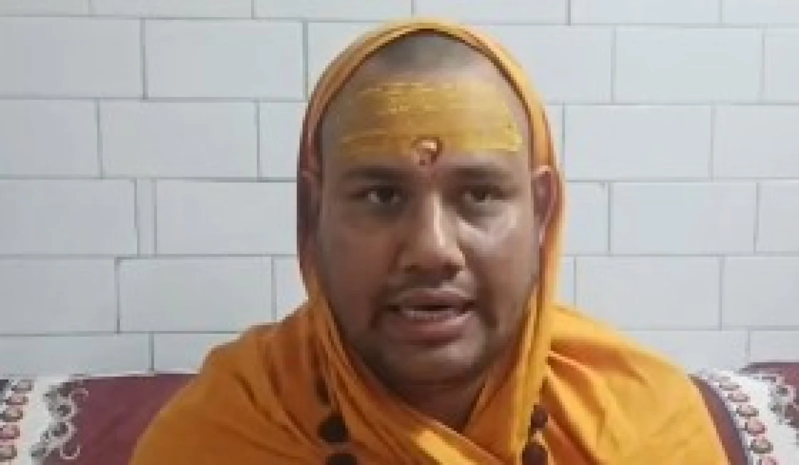 चार धाम में गैर-हिंदुओं की एंट्री पर बैन: ऋषिकेश के संतों ने फैसले को बताया 'ऐतिहासिक', कहा- 'मंदिरों की पवित्रता के लिए यह जरूरी'