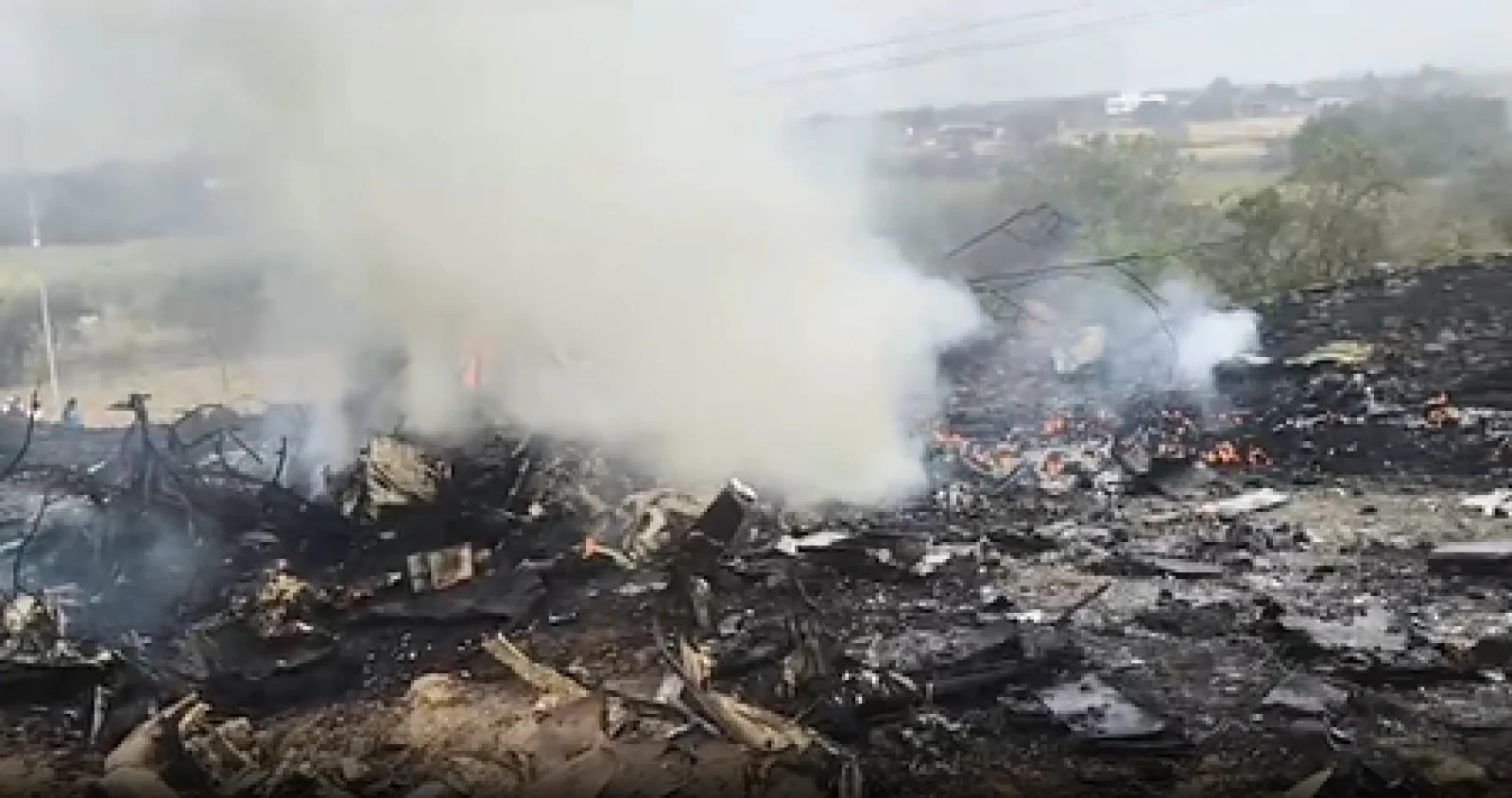 महाराष्ट्र की राजनीति में शोक की लहर: बारामती विमान हादसे में उपमुख्यमंत्री अजित पवार का निधन, DGCA ने की 5 मौतों की पुष्टि