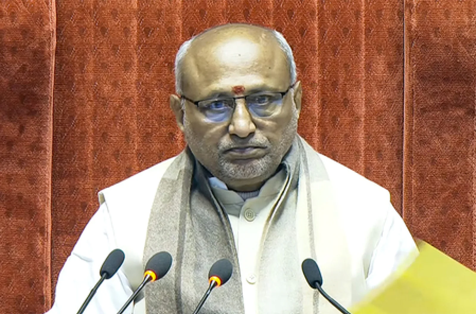 'लोकतंत्र अनुशासित हो तो सबसे बड़ी चीज है': सभापति राधाकृष्णन ने सांसदों को याद दिलाई गांधीजी की सीख, बजट सत्र को सार्थक बनाने का आह्वान