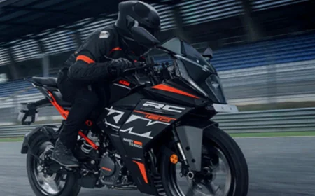 KTM RC 160 भारत में हुई लॉन्च मिलेगी तगड़ी परफॉर्मेंस जानें कीमत