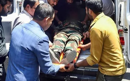 Doda Army Accident: डोडा में सेना का वाहन खाई में गिरा, 10 जवान शहीद; राष्ट्रपति, राहुल गांधी और देश के शीर्ष नेताओं ने जताया गहरा दुख