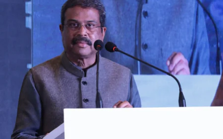 'उत्पीड़न और अत्याचार की कोई जगह नहीं': UGC के नए विवादित नियमों पर शिक्षा मंत्री धर्मेंद्र प्रधान का बड़ा बयान, क्या सामान्य वर्ग के साथ होगा भेदभाव?