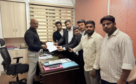 कर्नाटक में 'स्कैम' पोस्टर पर बवाल: BJP की राज्य इकाई के खिलाफ FIR; CM सिद्धारमैया और डीके शिवकुमार को बताया था 'घोटाले का सरगना'!