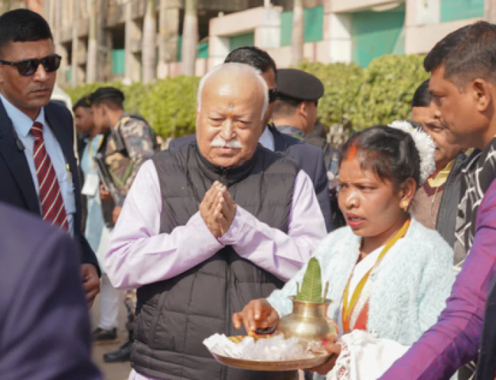 "आदिवासी ही हमारे धर्म का मूल हैं", रांची में मोहन भागवत का बड़ा बयान; बोले- उपनिषद और आदिवासियों के विचार एक ही हैं