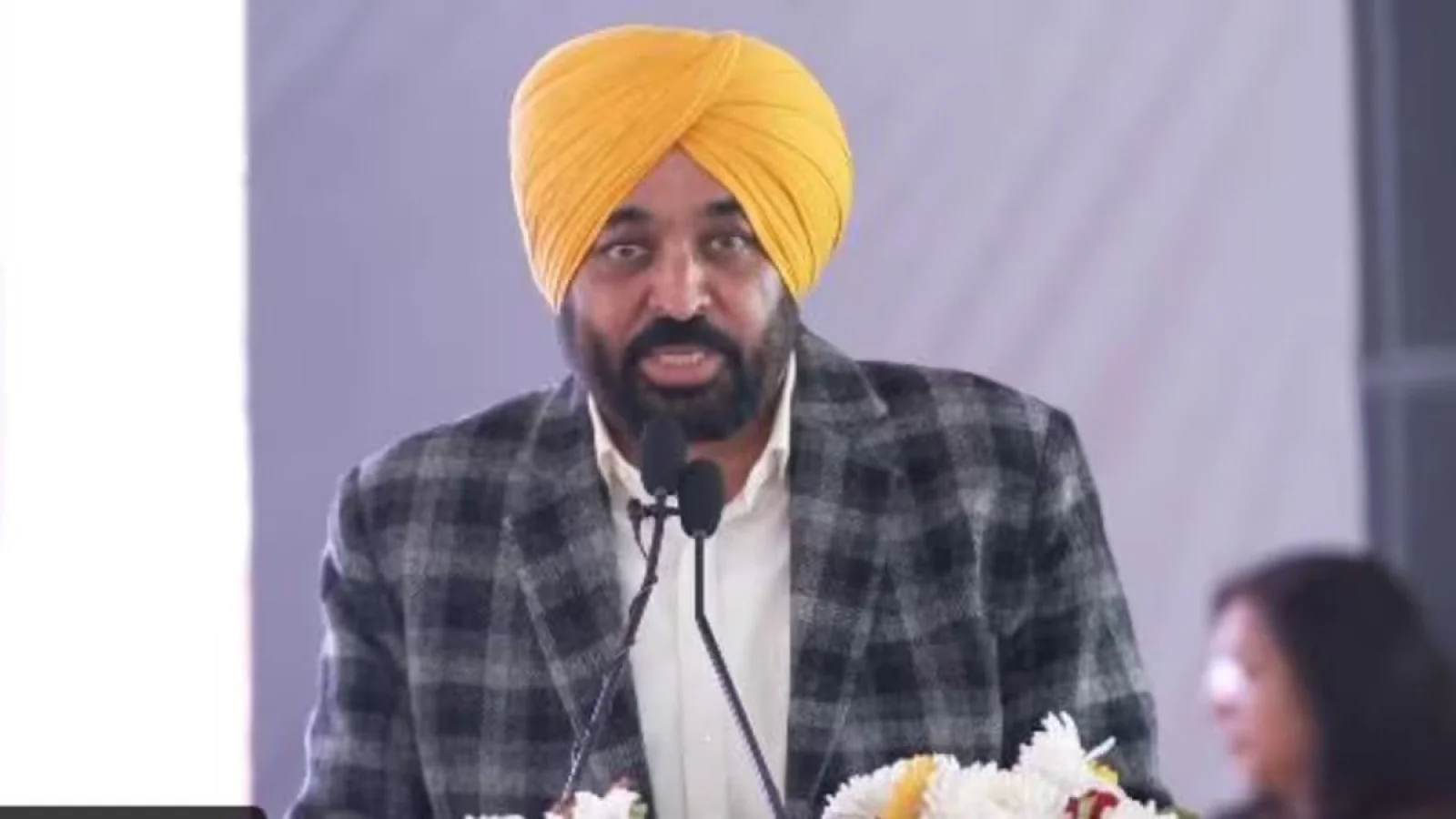 हलवारा एयरपोर्ट का नाम शहीद करतार सिंह सराभा के नाम पर रखा जाए: पीएम मोदी से भगवंत मान की मांग