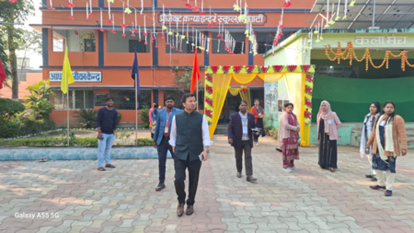 बिहार इंटरमीडिएट परीक्षा 2026 शुरू: 13.17 लाख से ज्यादा छात्र परीक्षा में शामिल