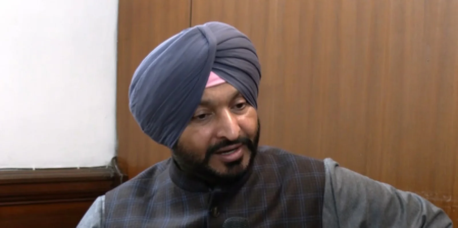 राहुल गांधी पर शारीरिक हमला करने का आरोप, रवनीत सिंह बिट्टू ने कांग्रेस पर साधा निशाना