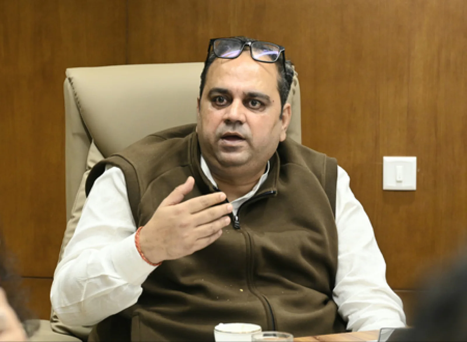 विश्व कैंसर दिवस पर दिल्ली सरकार की बड़ी पहल, ‘CAPS’ प्रोग्राम लॉन्च, मोबाइल वैन से होगी कैंसर स्क्रीनिंग