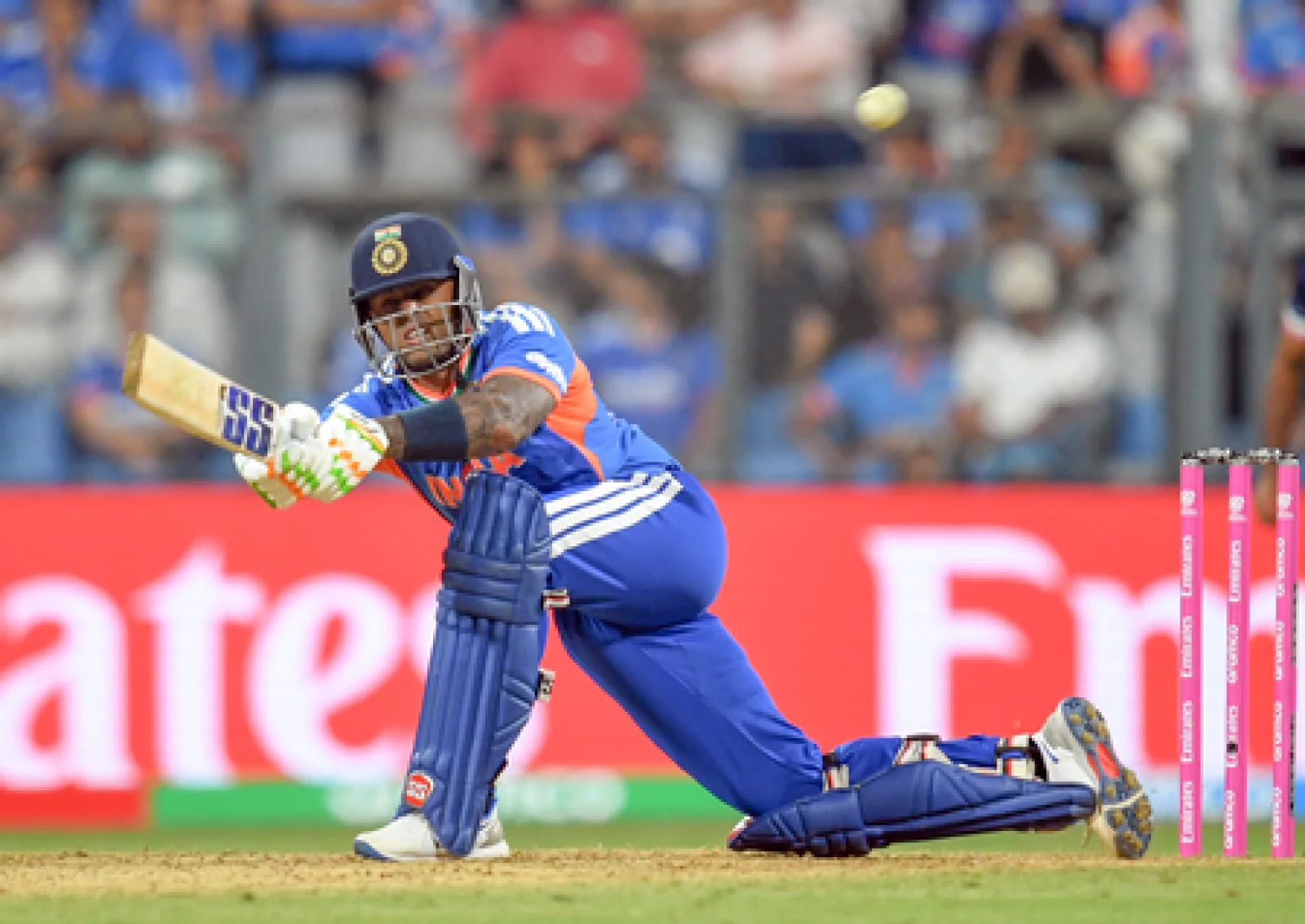 T20 विश्व कप 2026: कप्तान सूर्या की 'विराट' पारी, मुश्किल में फंसी टीम इंडिया को 161 तक पहुंचाया, USA को जीत के लिए 162 का लक्ष्य