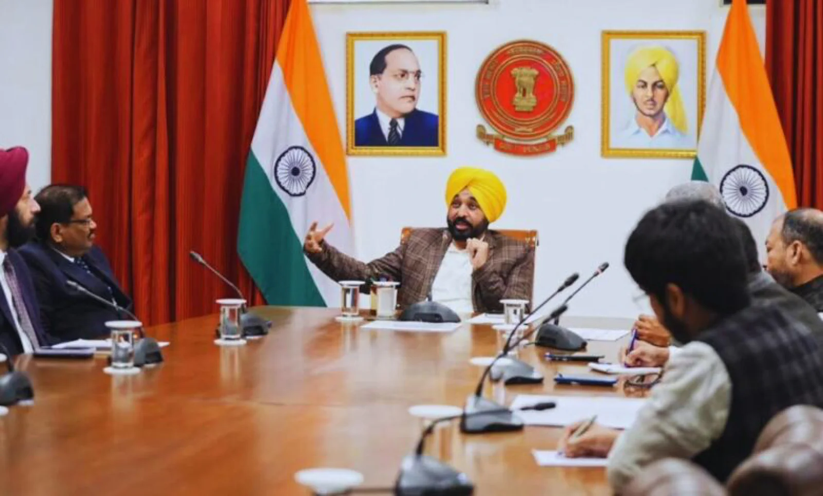 IPL की तर्ज पर अब पंजाब में मचेगा धमाल: भगवंत मान सरकार ने 'पंजाब क्रिकेट लीग' को दी मंजूरी