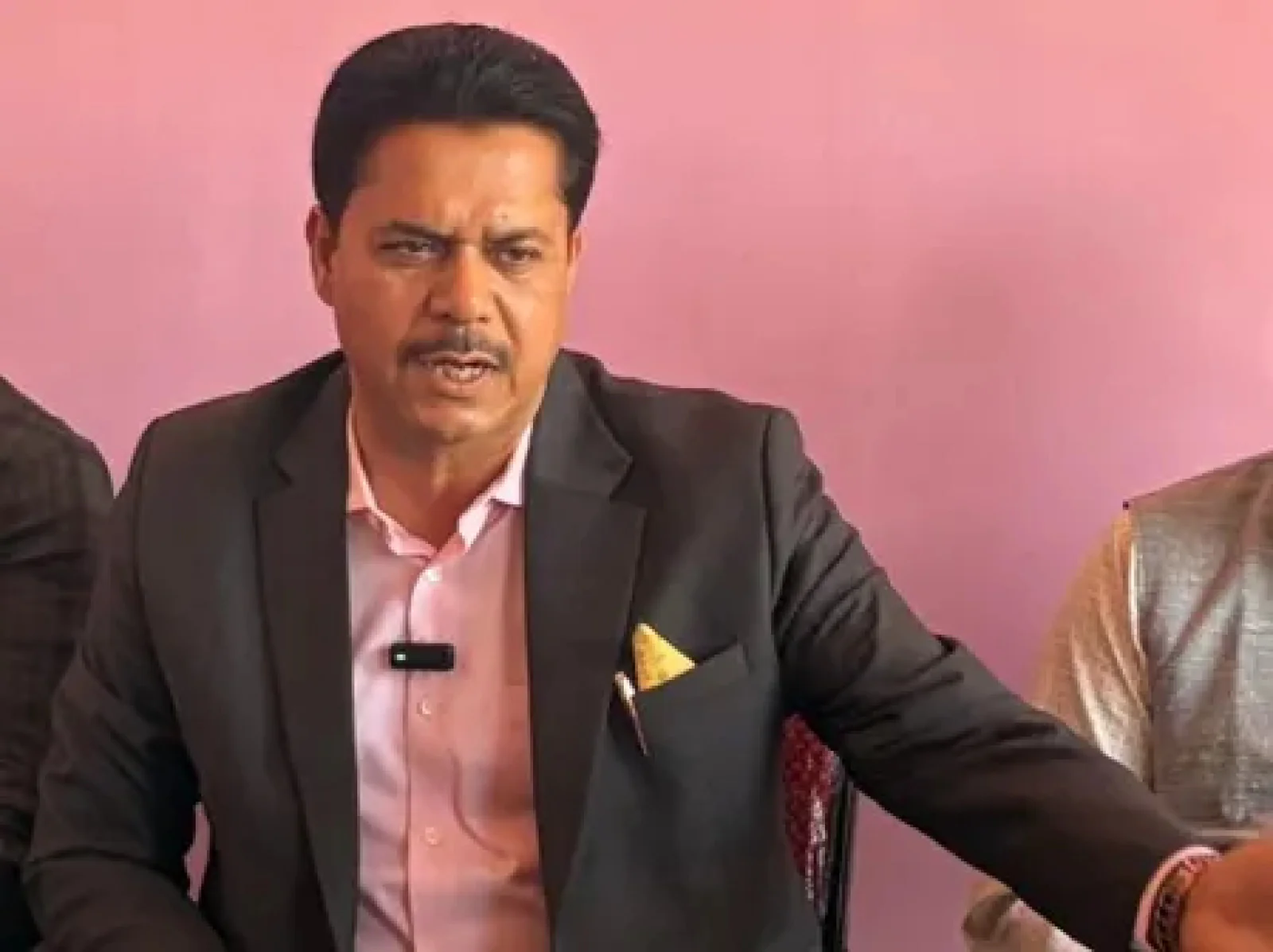 असम कांग्रेस को लगा 'झटका': भूपेन बोरा ने 32 साल पुराना रिश्ता तोड़ा; बोले "आत्मसम्मान की रक्षा के लिए अब विदा जरूरी"