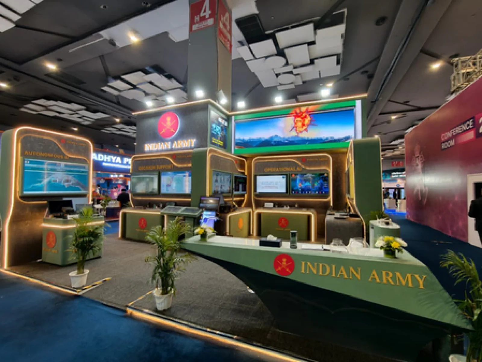 एआई क्लाउड से सुरक्षित होगा भारत का डेटा; सेना ने पेश किया सुरक्षित चैटिंग और ट्रांसलेशन प्लेटफॉर्म