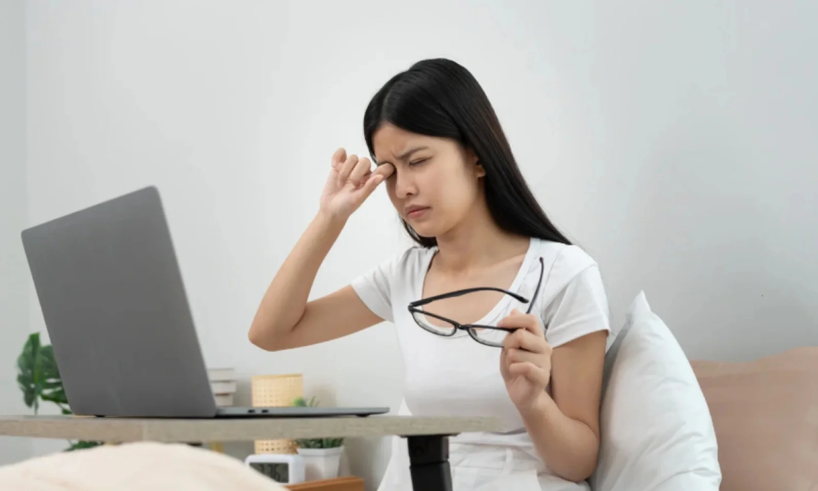 आंखों में जलन और खुजली से है परेशान तो अपनाएं यह उपाय मिलेगा तुरंत छुटकारा