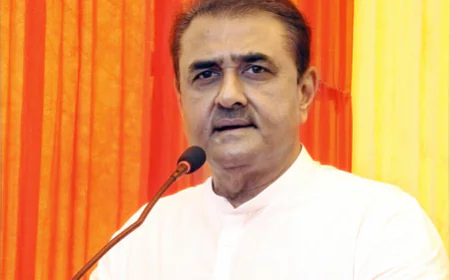 "मैं नहीं बन रहा NCP अध्यक्ष", प्रफुल्ल पटेल ने नेतृत्व की अटकलों को नकारा; अजित पवार के निधन के बाद क्या होगा पार्टी का भविष्य?