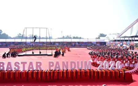 'नक्सलवाद से विकासवाद' तक का सफर: पीएम मोदी ने 'बस्तर पंडुम' को सराहा, बोले— "बदल गई है बस्तर की पहचान"