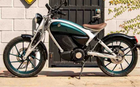 Royal Enfield Flying Flea C6 इलेक्ट्रिक मोटर के साथ जल्द होगी भारत में लॉन्च