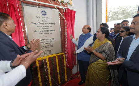 नेहरू प्लेस को ट्रैफिक से मिलेगी मुक्ति: LG वीके सक्सेना और CM रेखा गुप्ता ने किया 6 मंजिला आधुनिक पार्किंग का उद्घाटन; एक साथ पार्क होंगे 1,000 वाहन