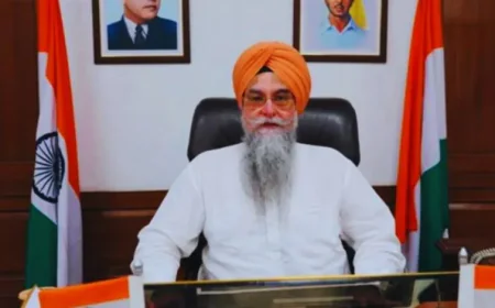 विदेशी सेब के 'चमकते छिलके' पर न जाएं, कश्मीरी और हिमाचली सेब हैं सेहत का खजाना: स्पीकर संधवां