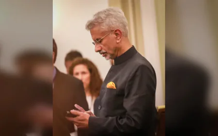 मिडिल ईस्ट वॉर 2026: भारत ने संभाला मोर्चा, जयशंकर ने अराघची और गिदोन सा’आर से की बात