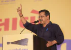 गुजरात में केजरीवाल का 'दिल्ली मॉडल'! गांधीनगर रैली में बोले-"अब आम आदमी का बेटा लड़ेगा चुनाव"